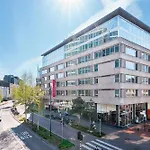Leonardo Center Hotel 4*