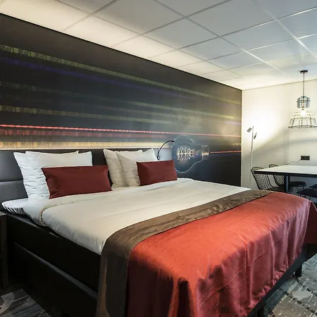 Leonardo Center Hotel