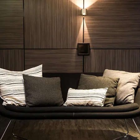 Otel Leonardo Center Eindhoven