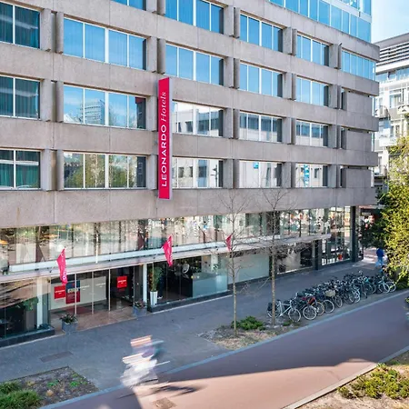 Leonardo Center 4*
