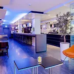 Hotel Leonardo Center