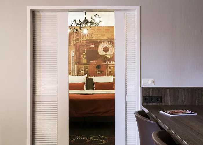 Hotel Leonardo Center 4*