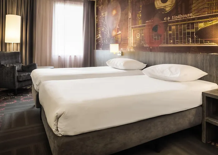 Leonardo Center Hotel 4*